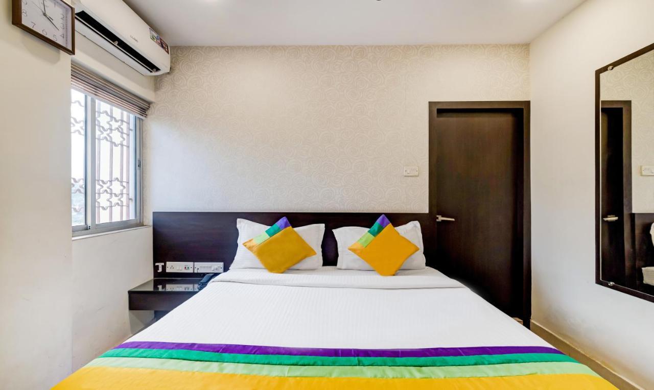 Itsy Hotels Neeranand Plaza Calcuta Exterior foto