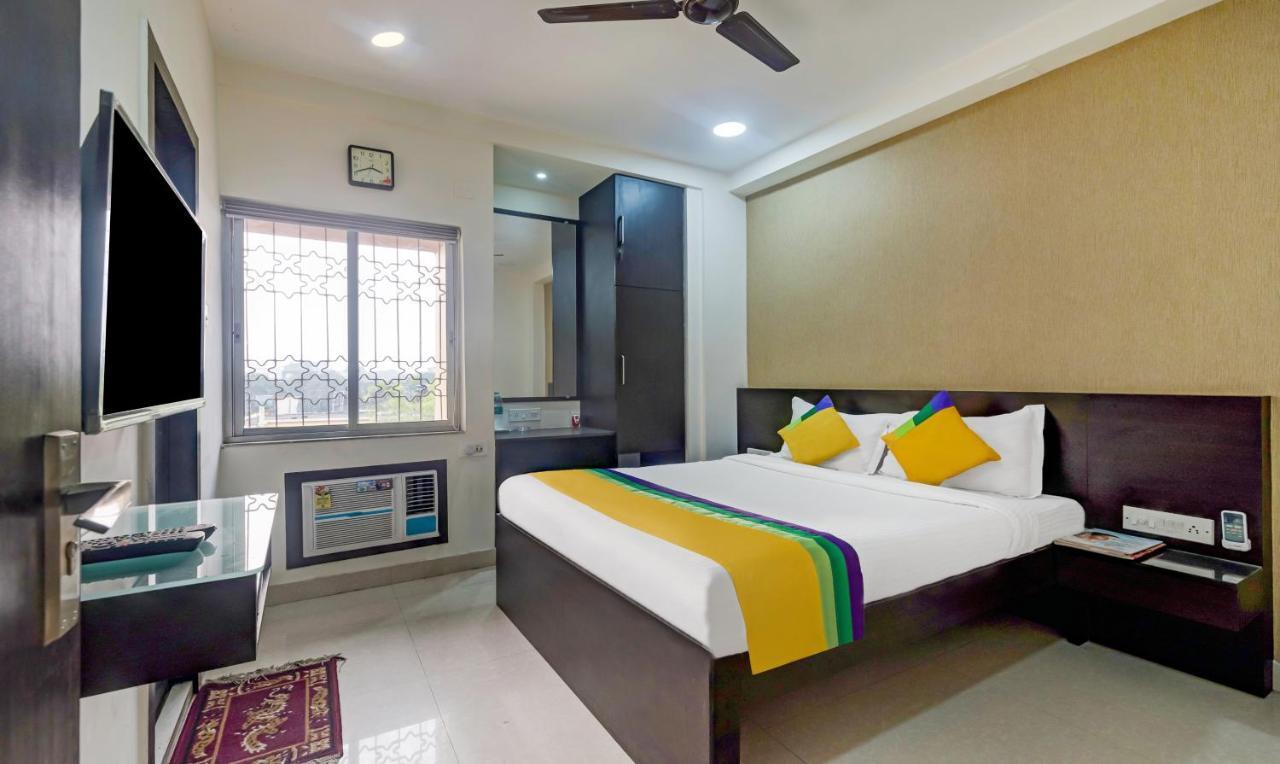 Itsy Hotels Neeranand Plaza Calcuta Exterior foto