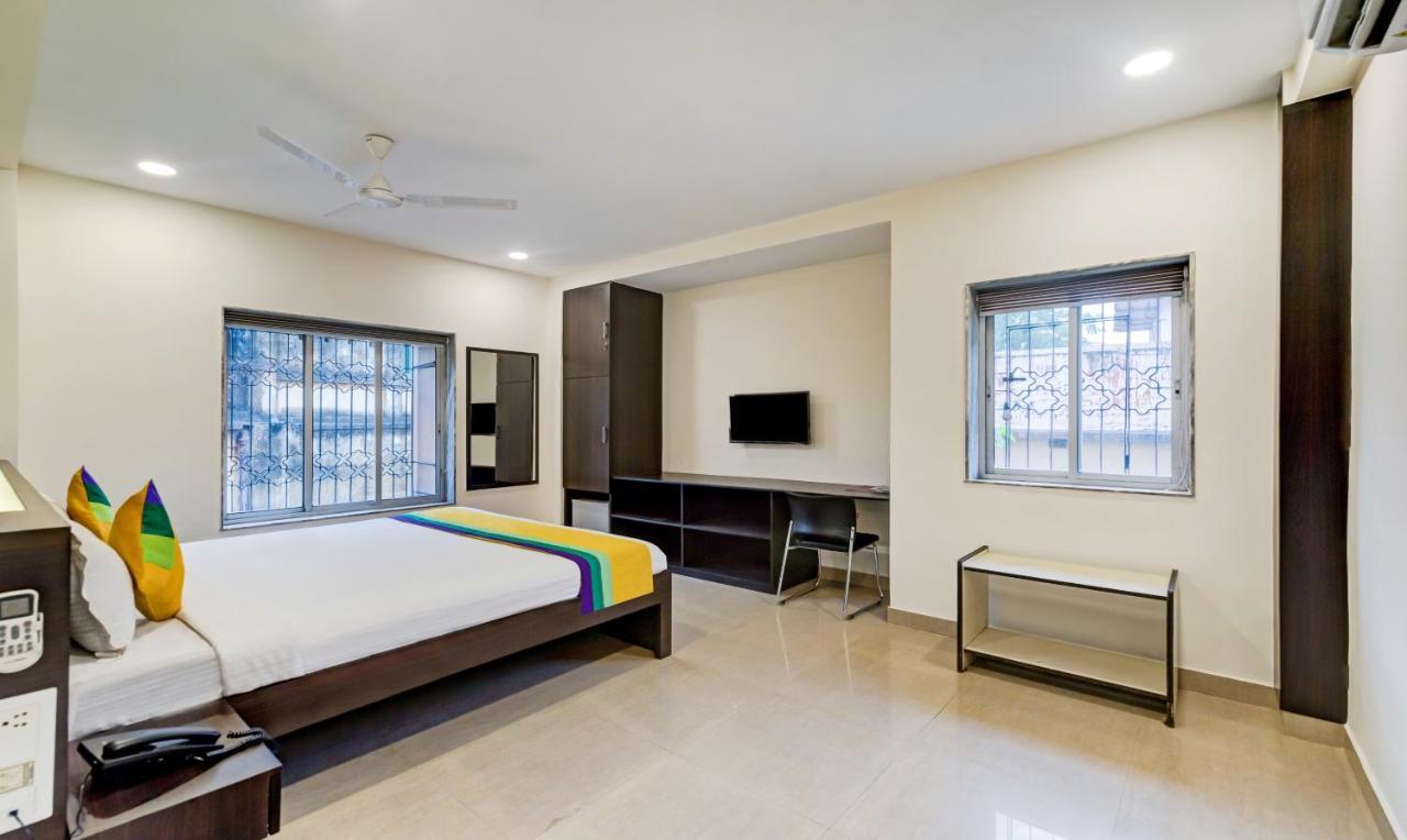 Itsy Hotels Neeranand Plaza Calcuta Exterior foto